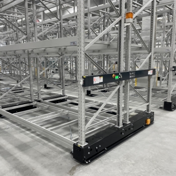 パレット移動ラック